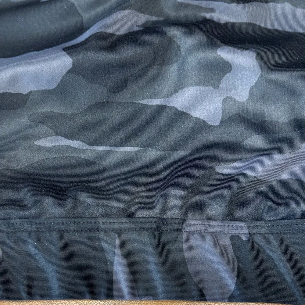 Athleta Dark Camo Sports‎ Bra